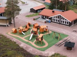 playground lars laj