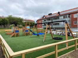 playground lars laj