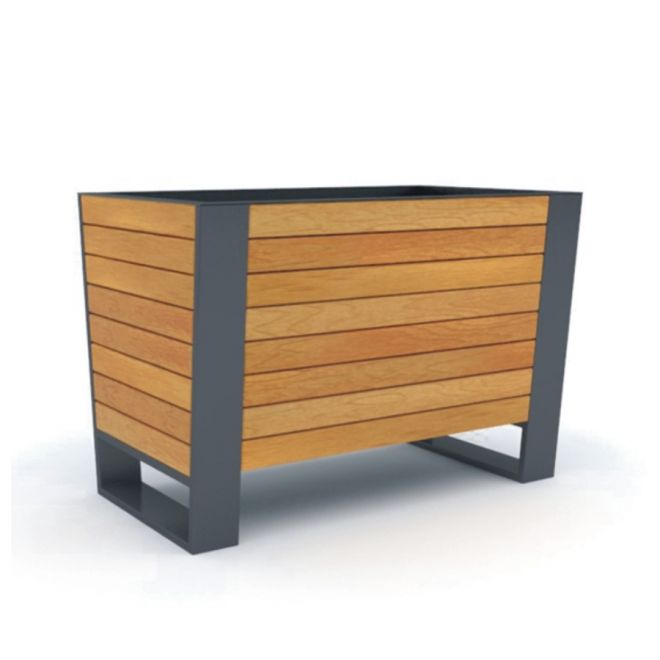 Dřevěné květináče Ryga Flowerpot Light s kovovým rámem.