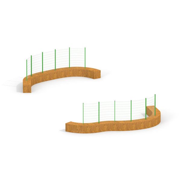 Sportovní areál Multiarena Wooden s dřevěným základem a zeleným oplocením.