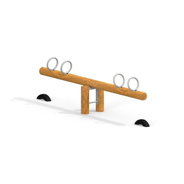 Dřevěné herní prvky Nature Seesaw s kovovými madly.