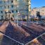 Venkovní hřiště s Cassiopeia, steel structure lezeckým rámem a houpačkami.