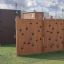 Dřevěný Climbing Wall pro venkovní hřiště s lezeckými úchyty.