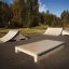 Venkovní prostor skate ramp s prvkem Walk Box.