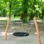 Pneumatiková houpačka BNS Single Swing Robinia 2 Posts na dřevěném rámu na hřišti