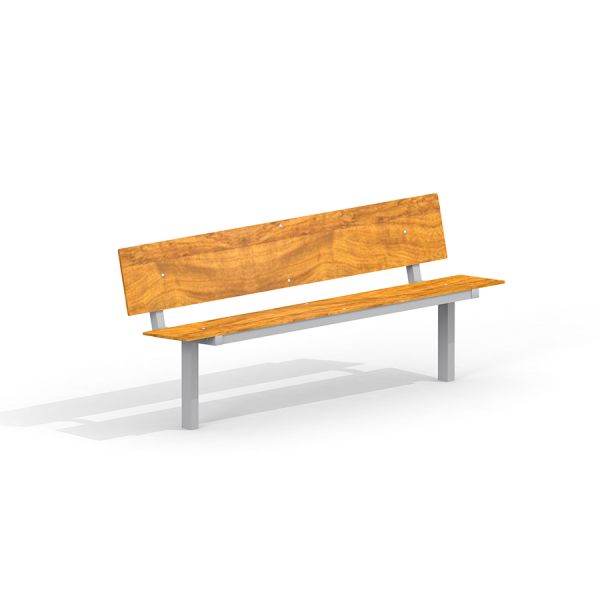 HPL Bench s dřevěným sedákem a opěradlem na kovových nohách.